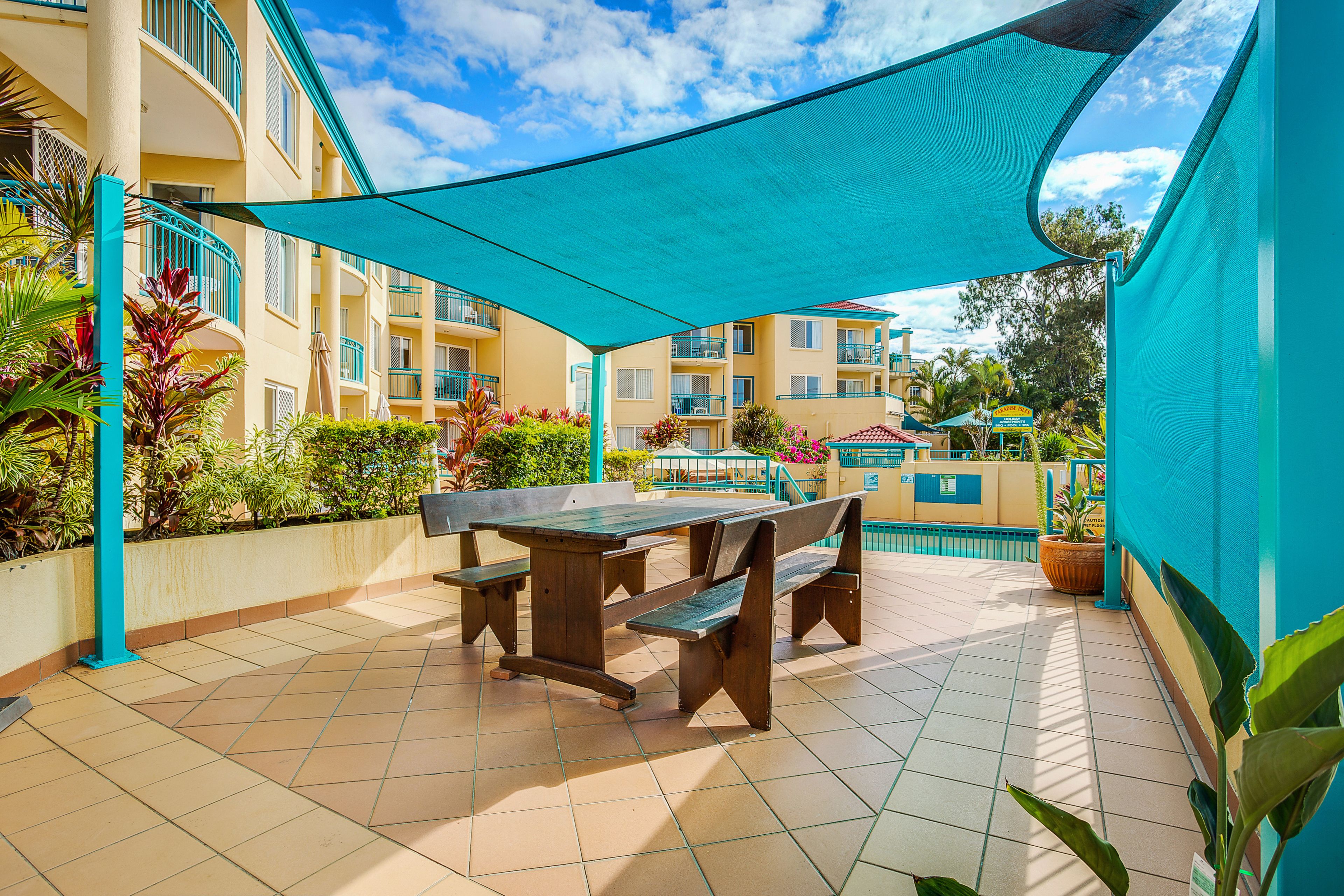 Photo - Paradise Isles