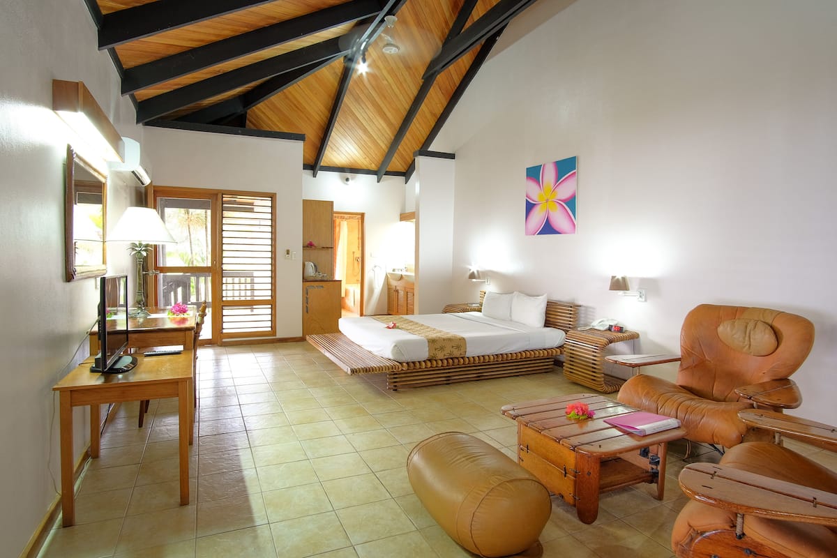 Chambre Double ou avec lits jumeaux, baignoire