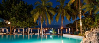 Anchorage Beach Resort