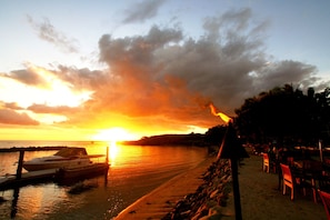 Unclassified image, 4 of 131, button - Anchorage Beach Resort (Lautoka)