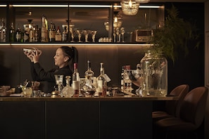 Bar (in der Unterkunft)