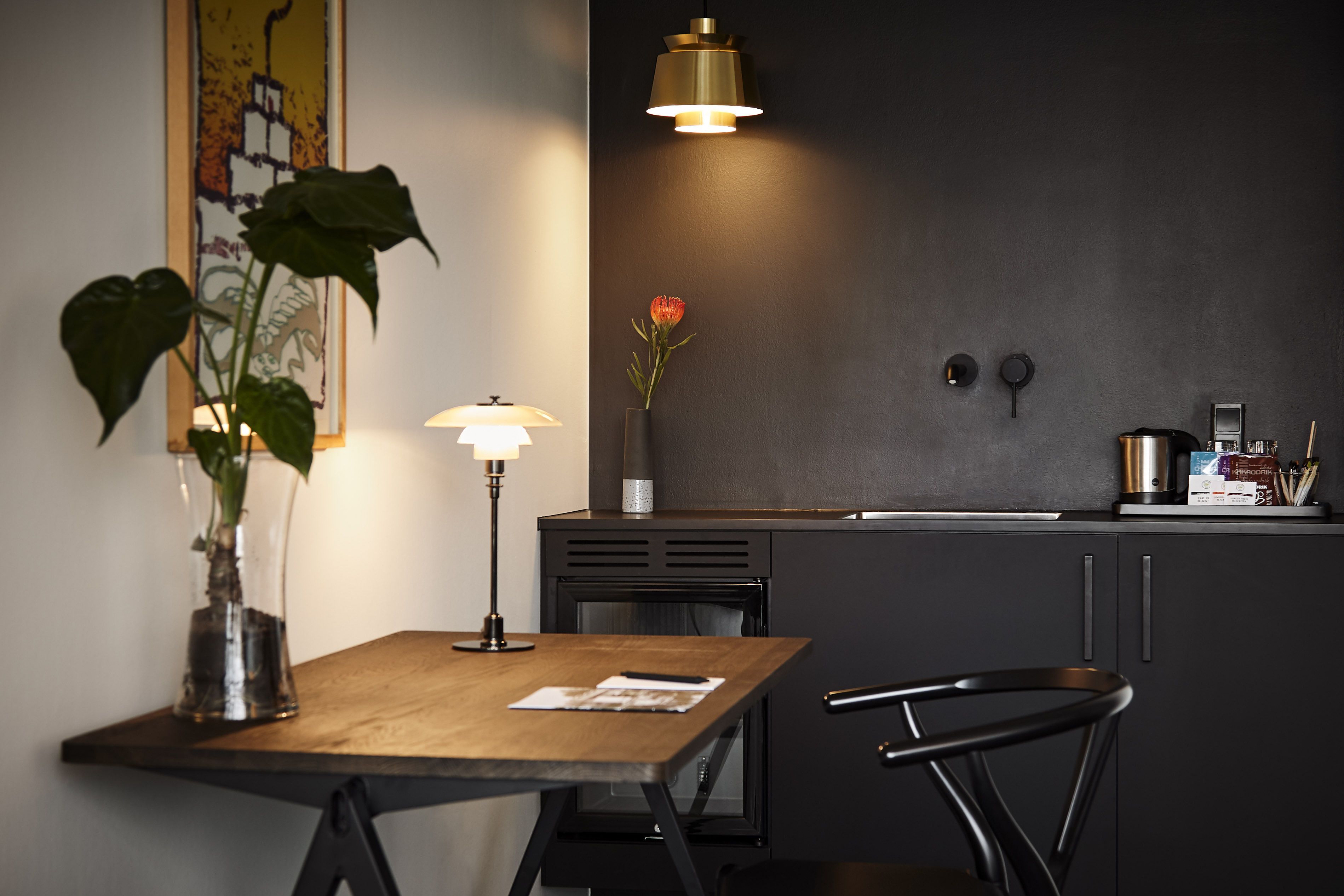 superior room, balcony, sea view | 1 bedroom, premium bedding, in-room safe, desk