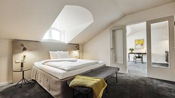 Superior Room, Balcony, Sea View | Premium bedding, in-room safe, desk, blackout drapes