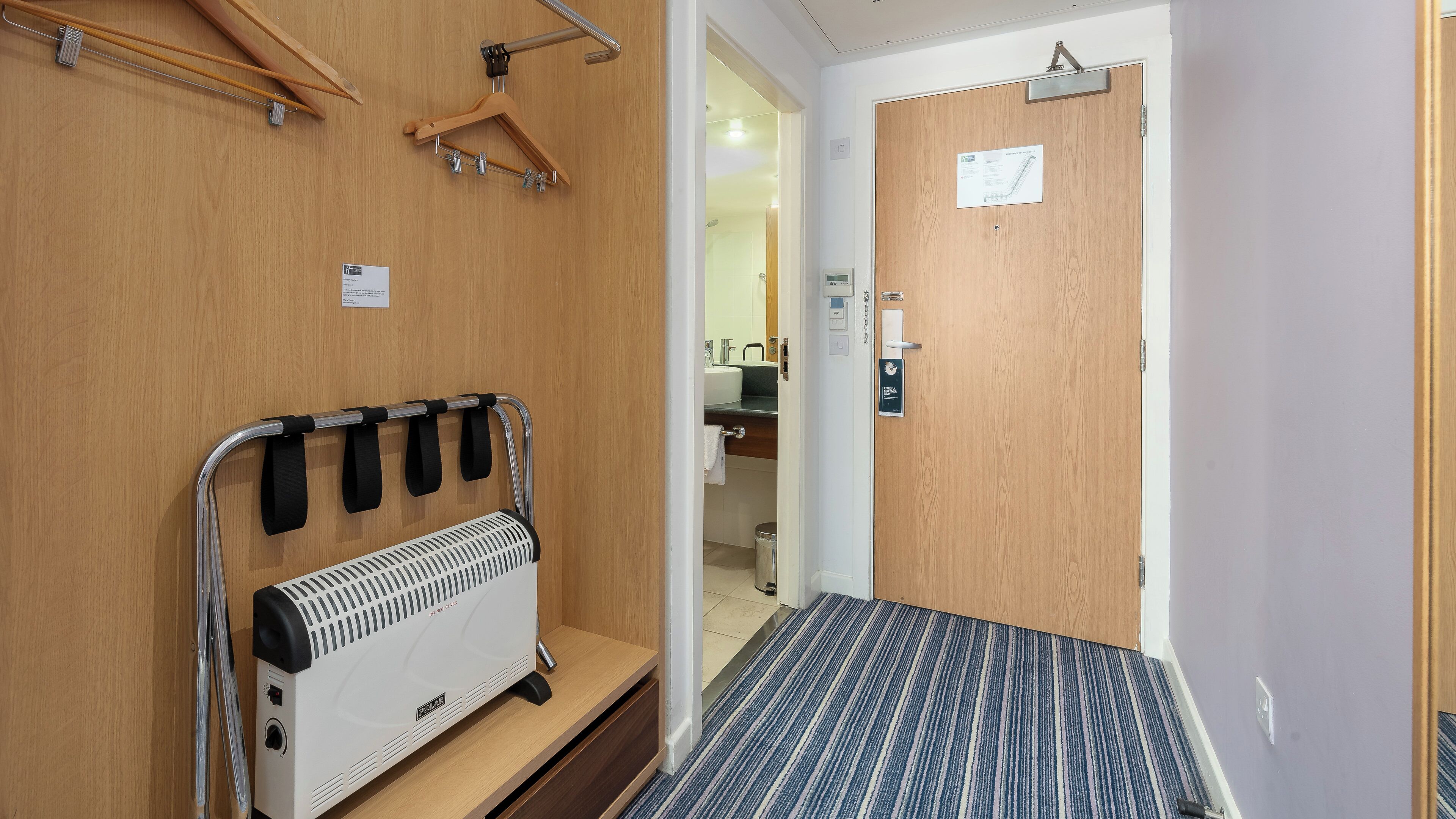 standard room, 1 double bed (with free hot breakfast) | 1 bedroom, egyptian cotton sheets, desk, blackout curtains