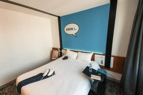 Standaard tweepersoonskamer, 1 tweepersoonsbed | Luxe beddengoed, verduisterende gordijnen, geluiddichte muren