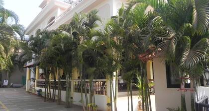 Riverside Regency Resort