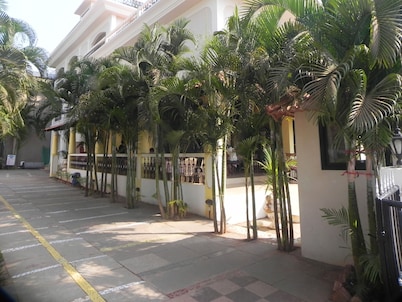 Riverside Regency Resort