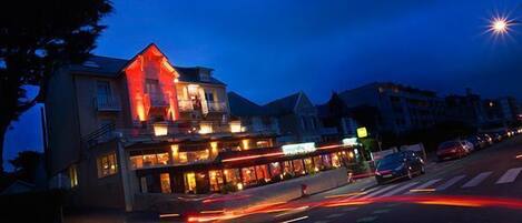 Front of property – evening/night