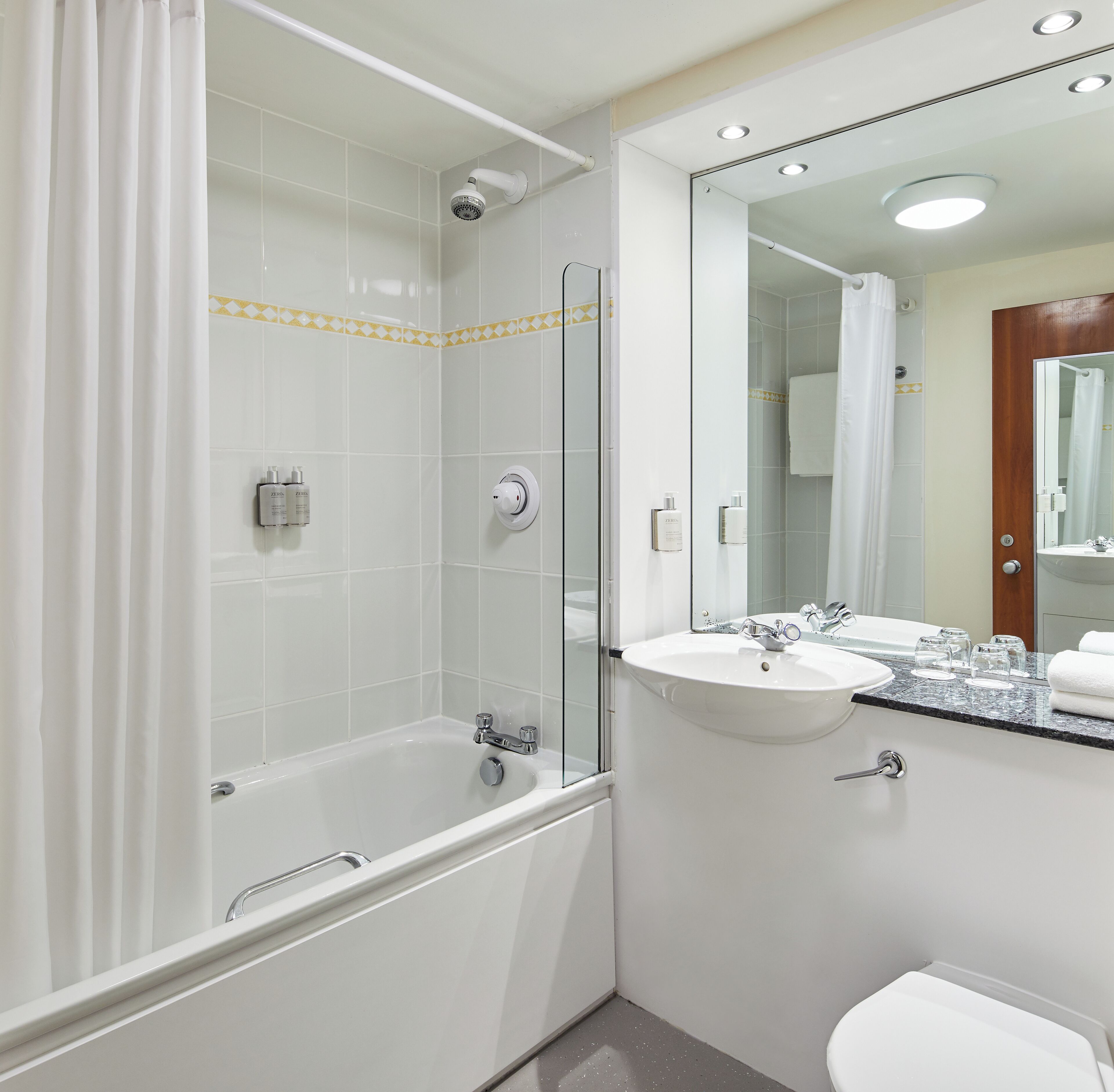 standard double | bathroom | free toiletries, hair dryer, towels