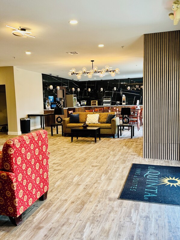 Lobby - La Quinta Inn & Suites by Wyndham Morgan City (Morgan City)