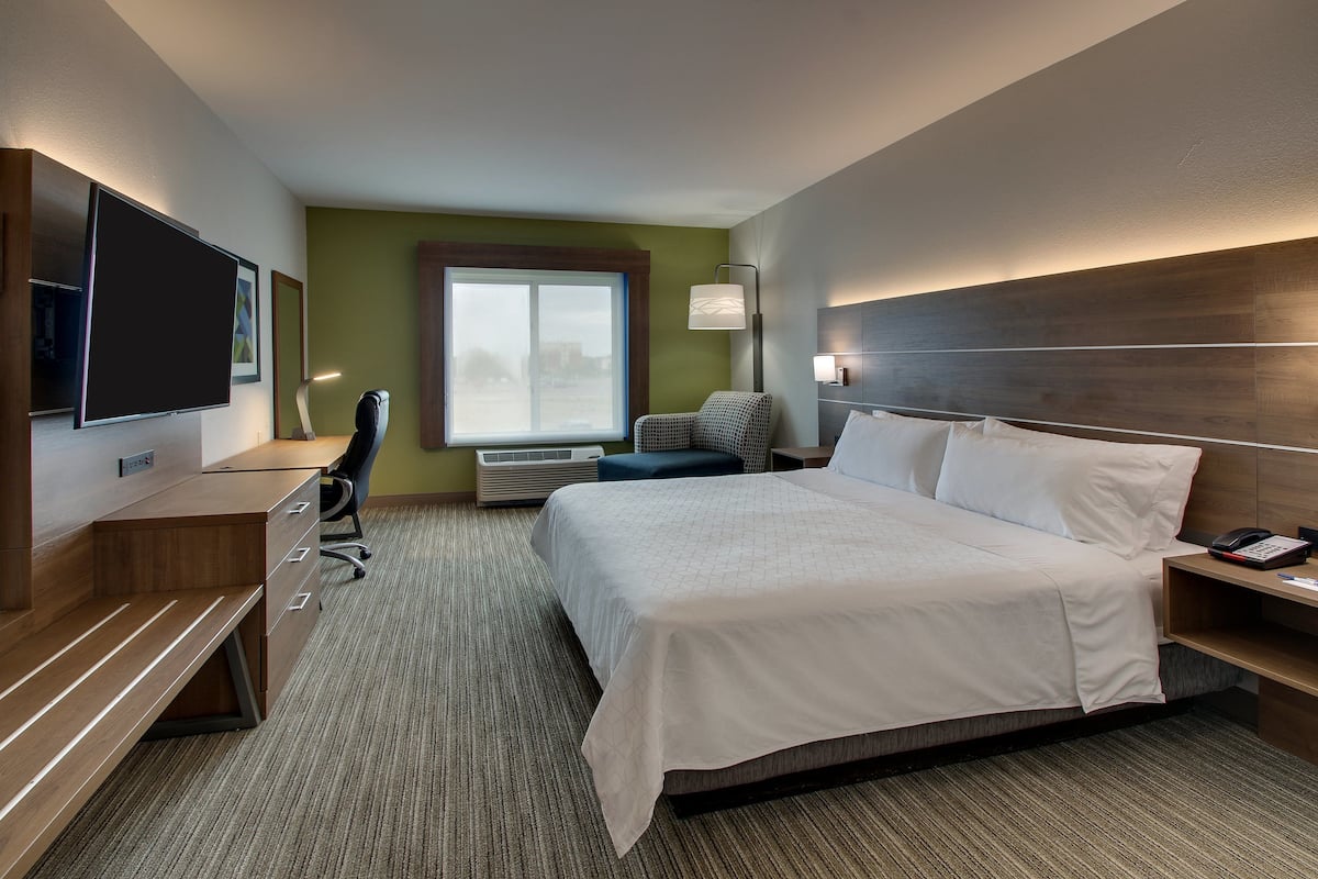 In-room safe, desk, blackout curtains, iron/ironing board
