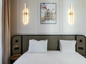 Studio, 1 Double Bed | In-room safe, soundproofing, iron/ironing board, free cribs/infant beds - Aparthotel Adagio Paris Opéra (Paris)
