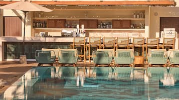 2 kolam renang outdoor