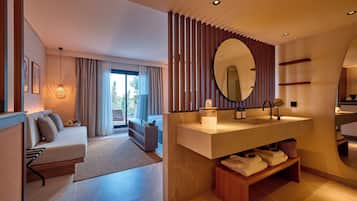 Een minibar, gratis wifi, beddengoed