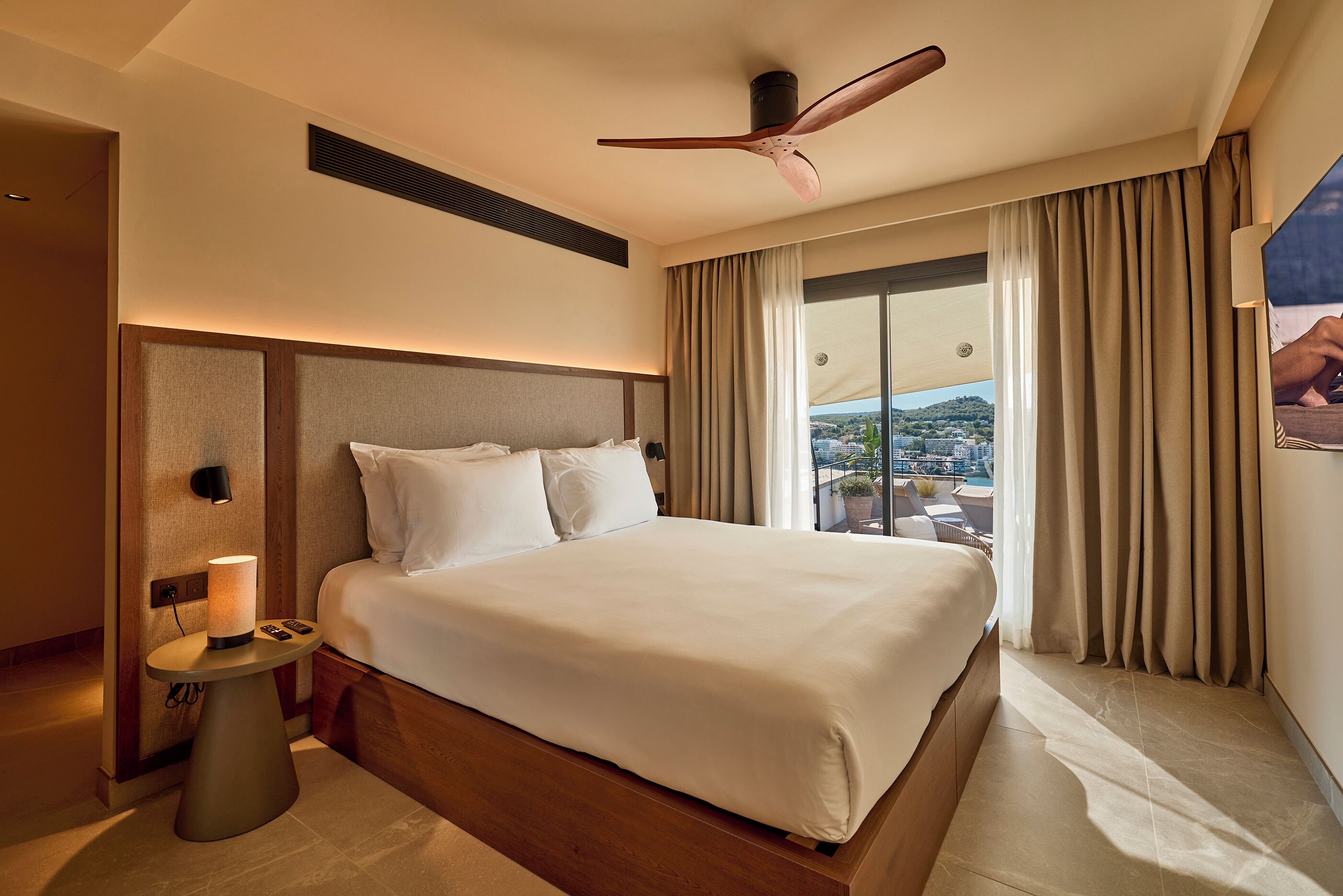 Suite (Purobeach Suite) | Een minibar, gratis wifi, beddengoed