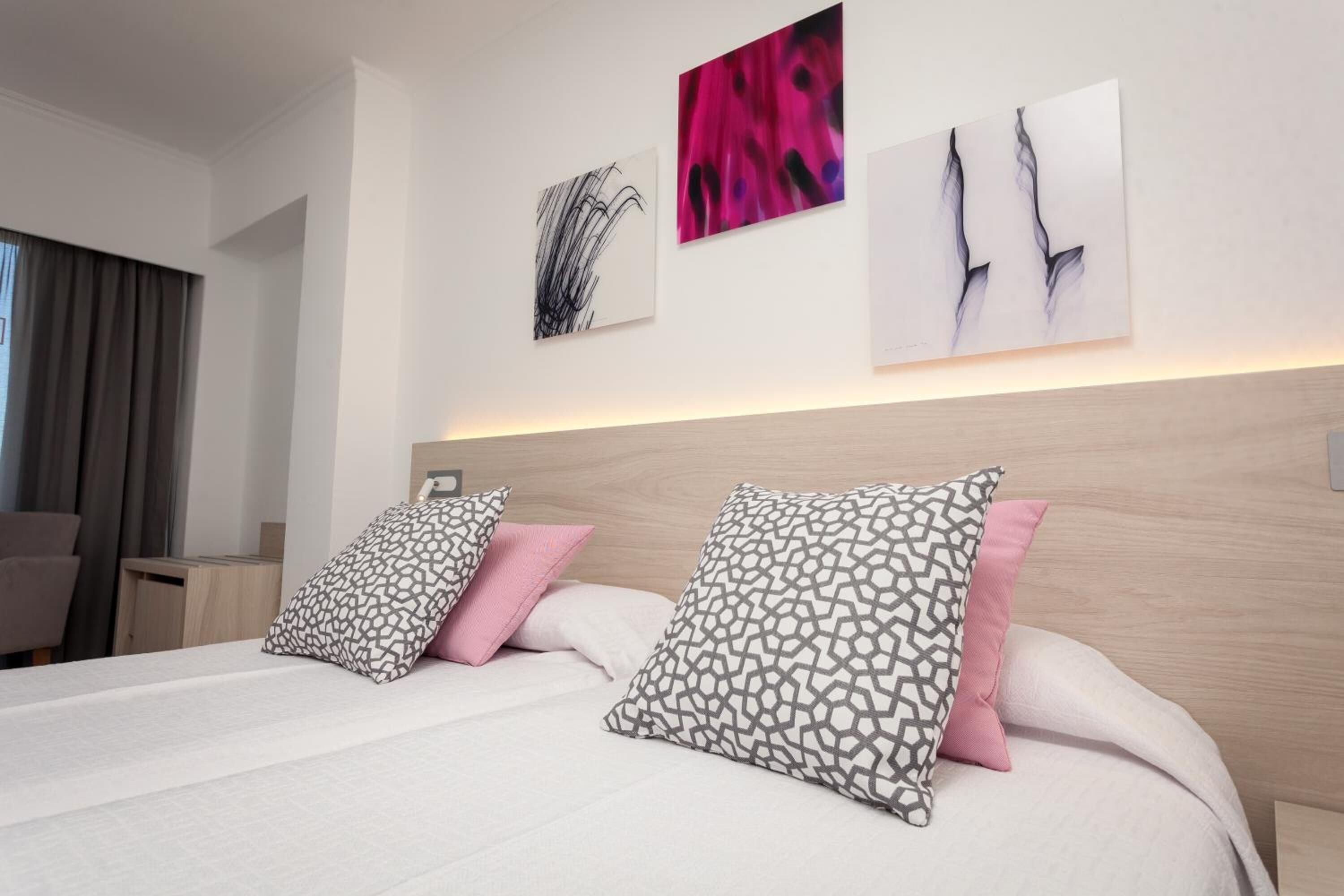 1 bedroom, desk, laptop workspace, blackout curtains