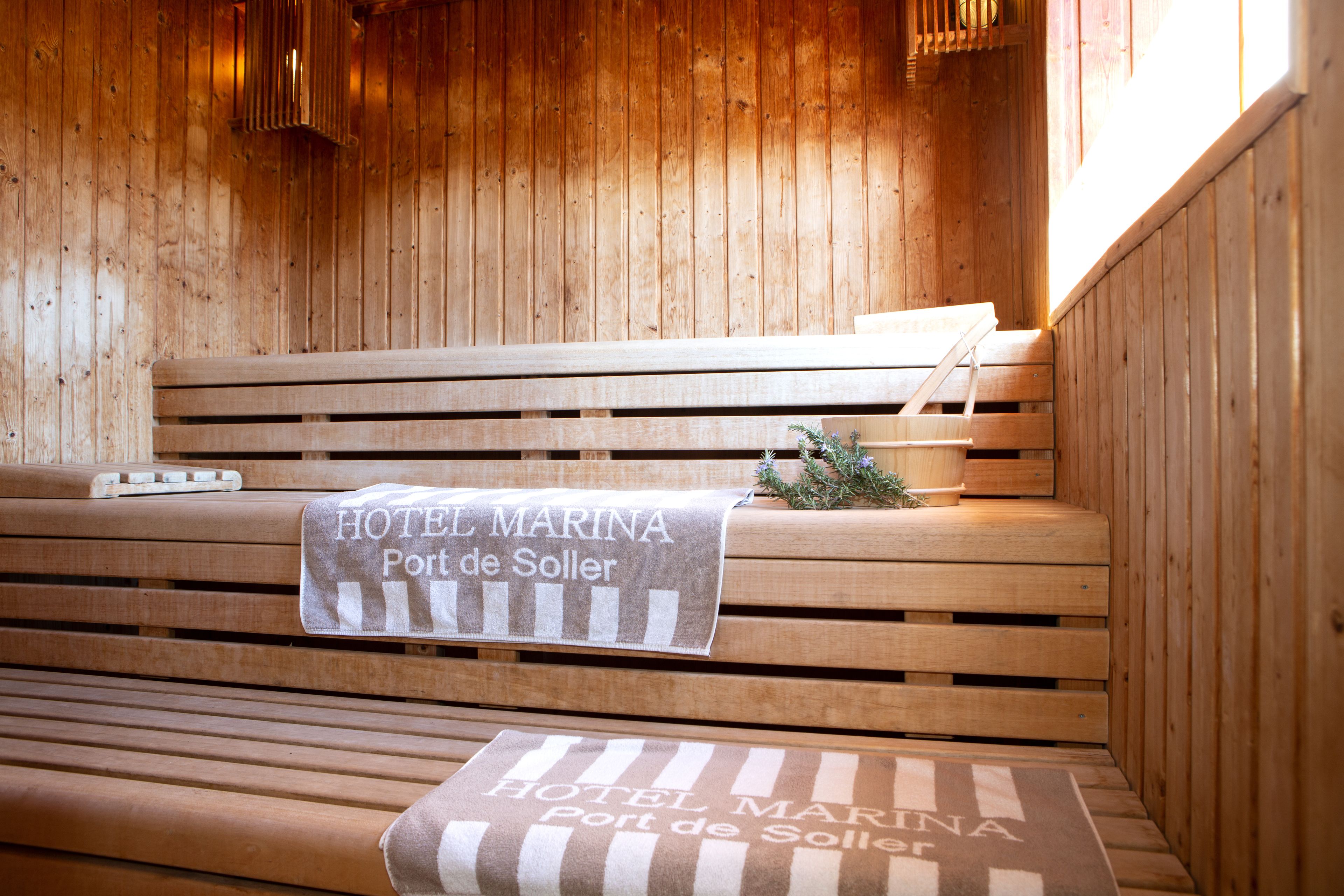 body treatments, body scrubs, facials, 1 treatment room