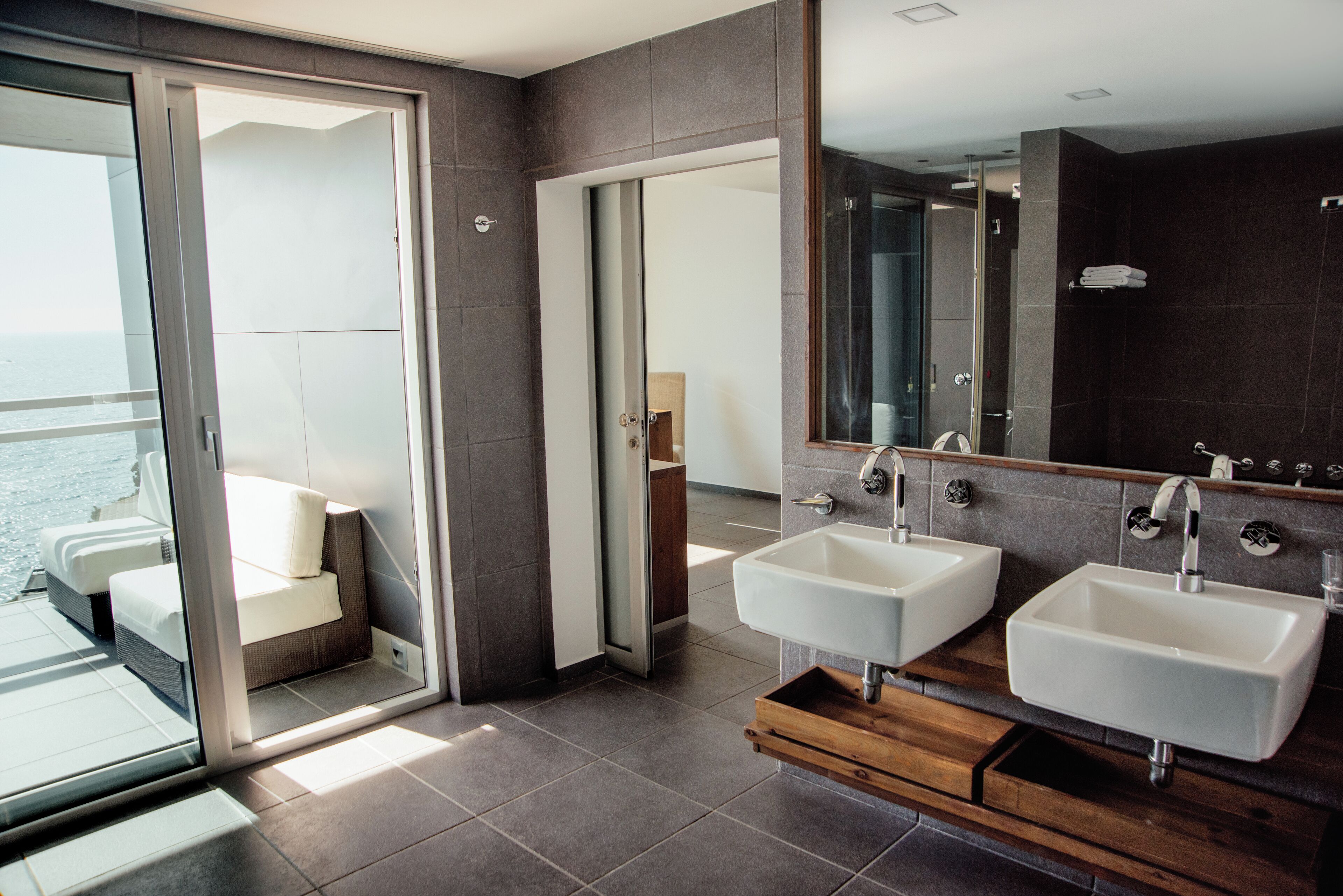 Photo - Avala Resort & Villas