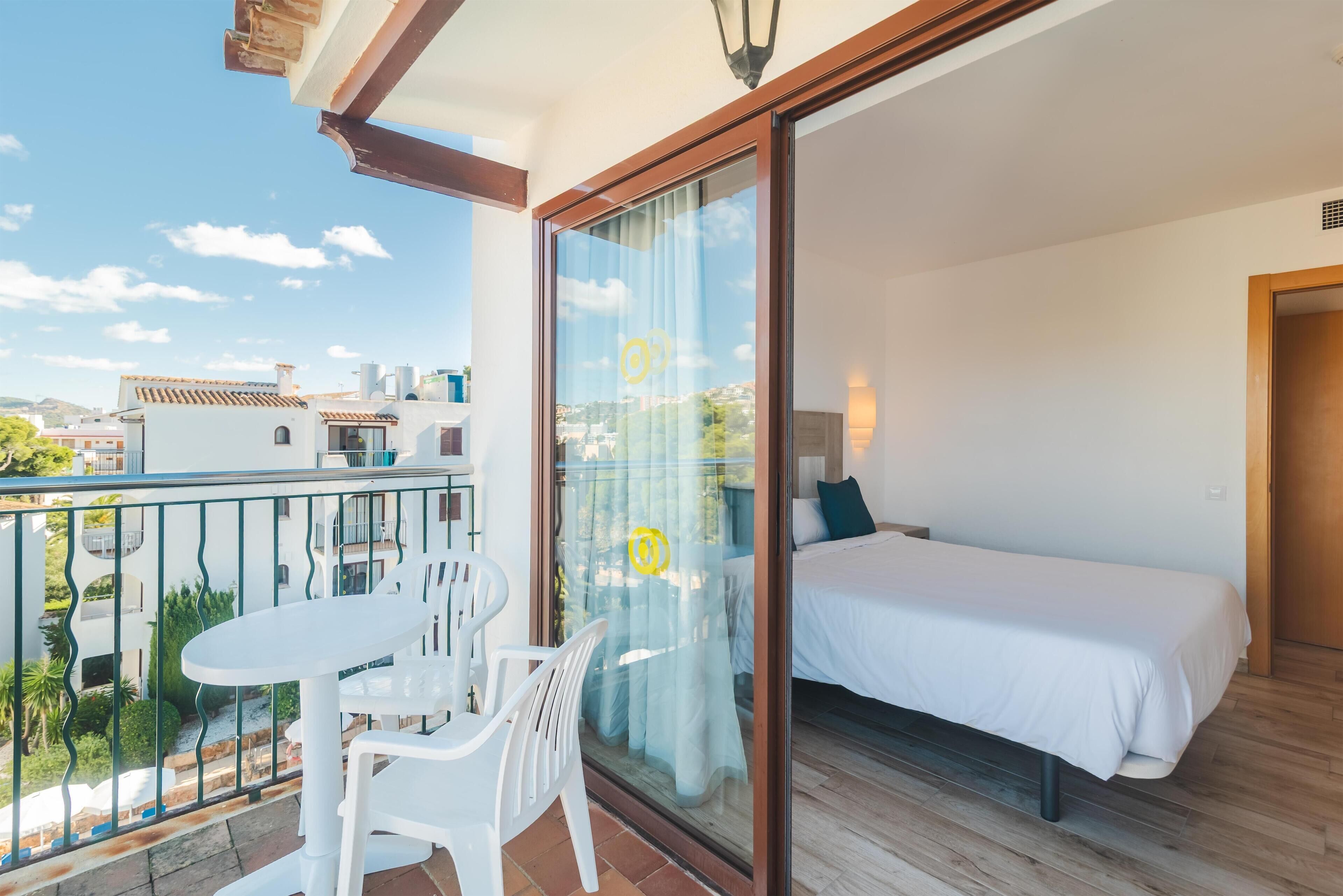 1 bedroom, blackout curtains, iron/ironing board, free cots/infant beds