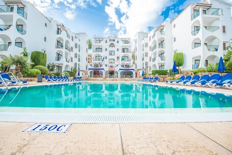 Flipflop Surfing Playa Apartments