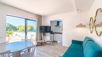 1 bedroom, blackout curtains, iron/ironing board, free cots/infant beds