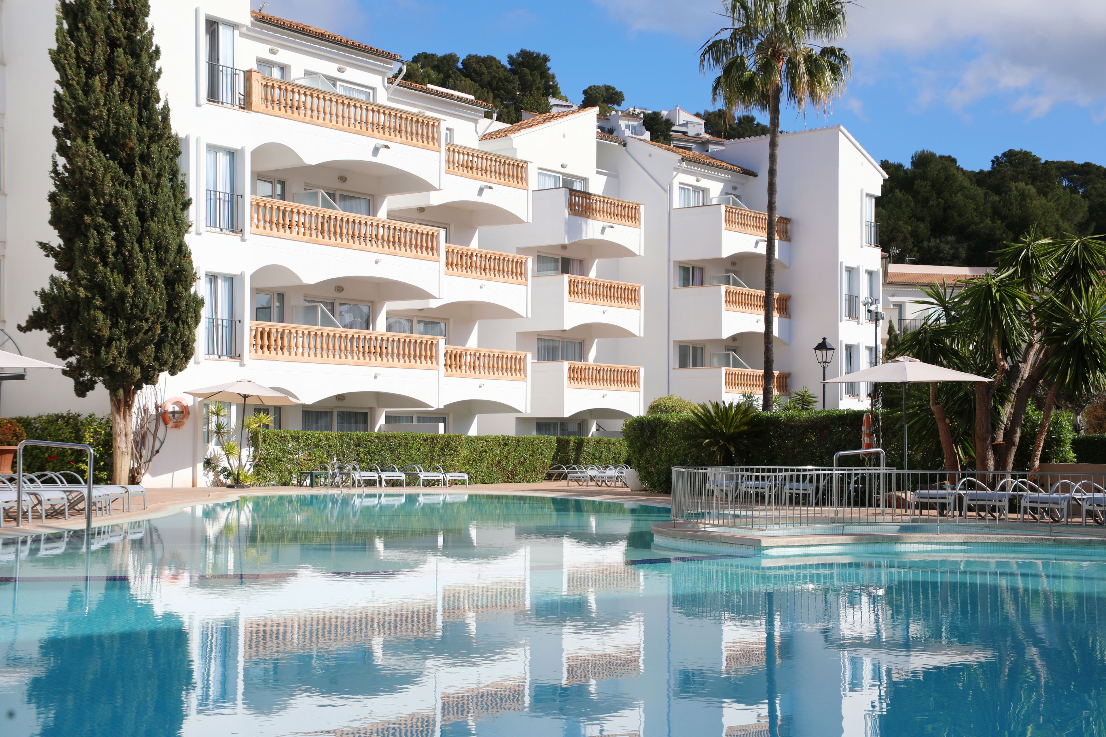 Mặt tiền nơi lưu trú