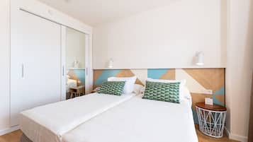 1 slaapkamer, verduisterende gordijnen, geluiddichte muren