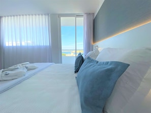 Premium bedding, minibar, in-room safe, desk - Reverence Life Hotel - Adults Only  (Calvia)