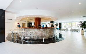 Bar (in der Unterkunft)
