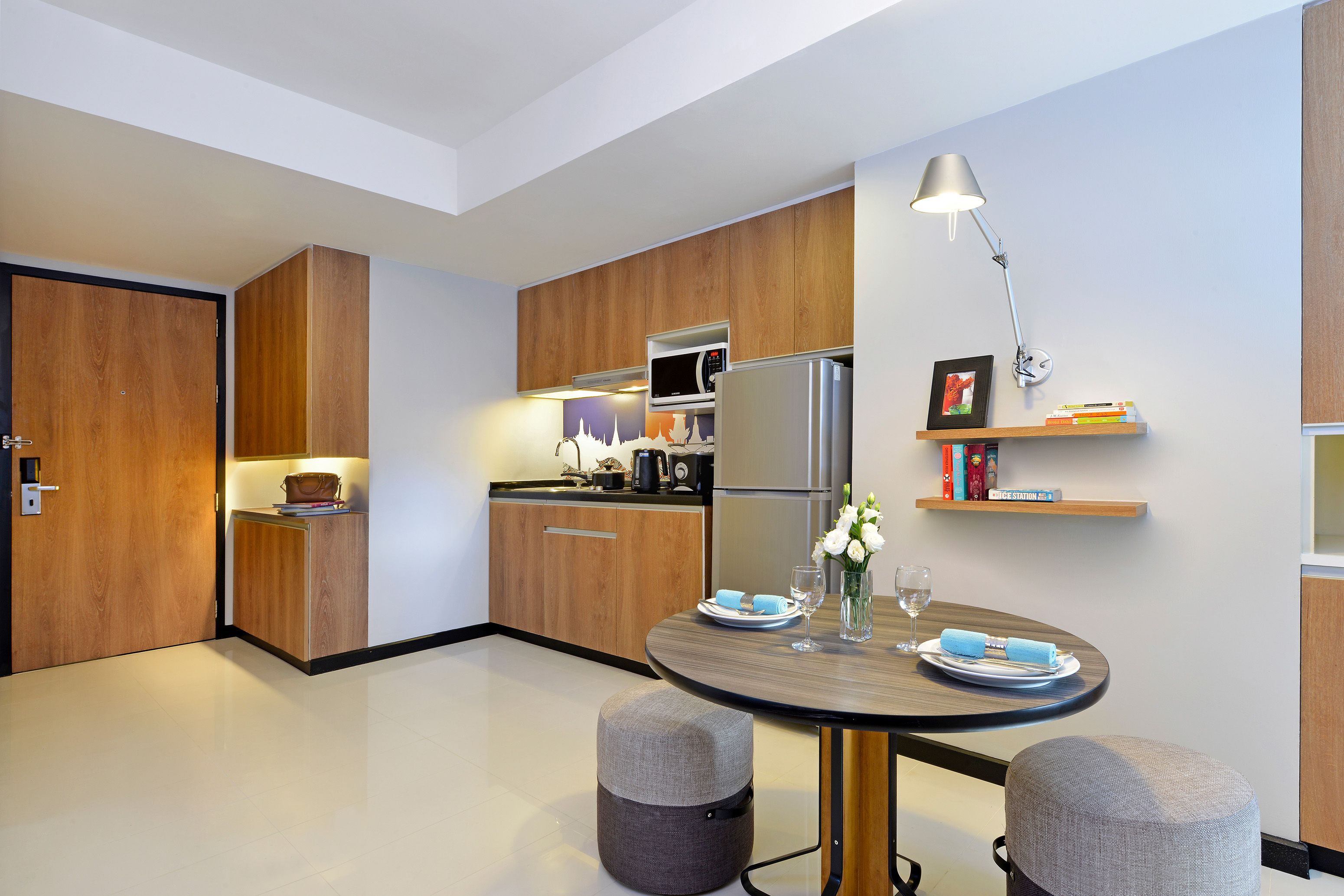 Fridge, microwave, electric kettle, cookware/dishes/utensils