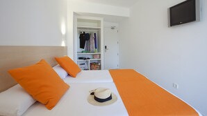 Standard Double Room - Hotel Mix Perú Playa (Palma de Mallorca)