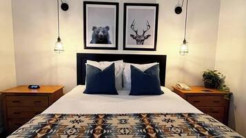 Deluxe-suite - 1 soveværelse - køkken (Not Pet Friendly) | 1 soveværelse, individuel indretning, mørklægningsgardiner, lydisolering