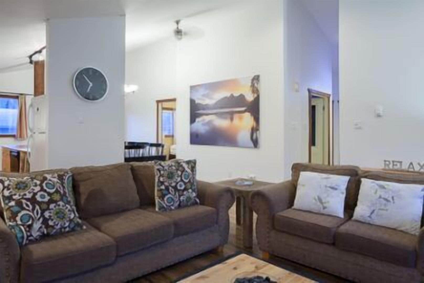 Deluxe Penthouse, 3 Bedrooms, Mountain View, Mountainside (Not Pet Friendly) | Living area