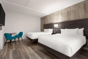 Pillowtop beds, iron/ironing board, free WiFi, bed sheets