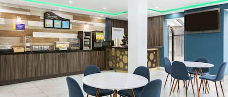 Free daily buffet breakfast