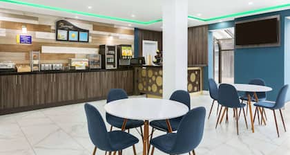 Days Inn by Wyndham Saint John New Brunswick