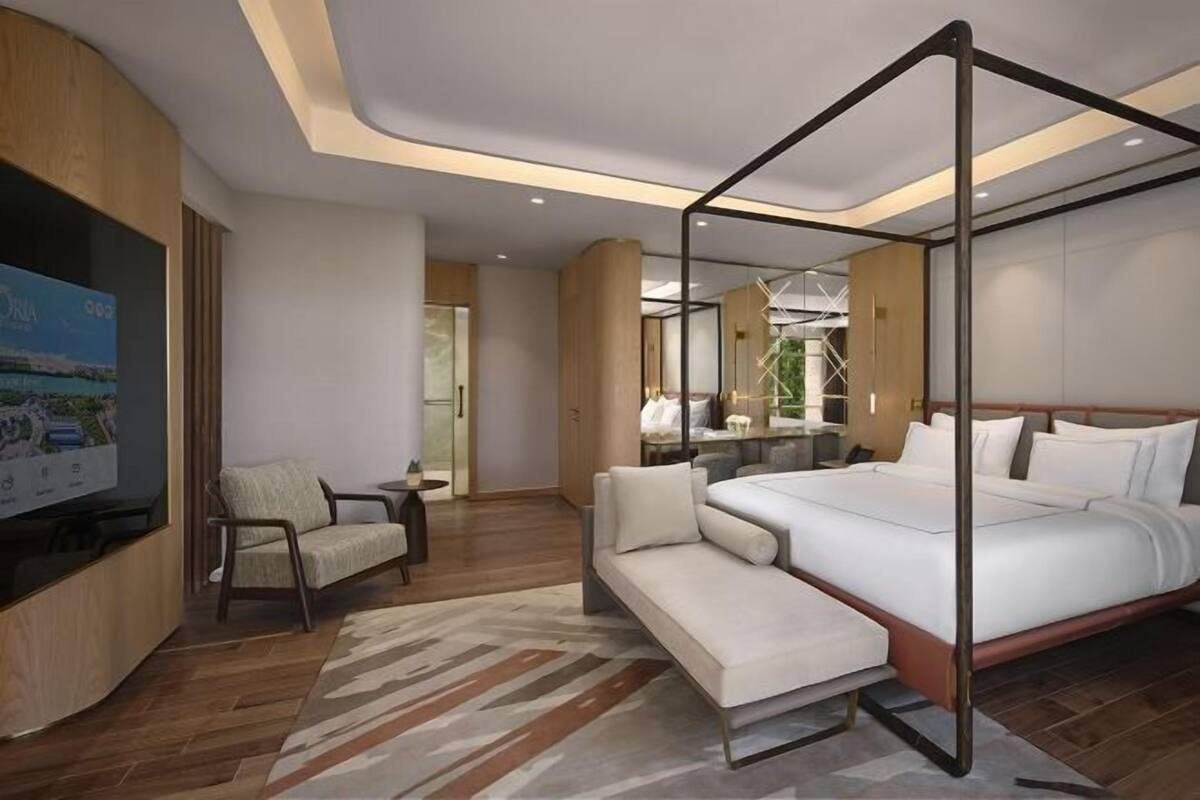 1 bedroom, minibar, in-room safe, desk