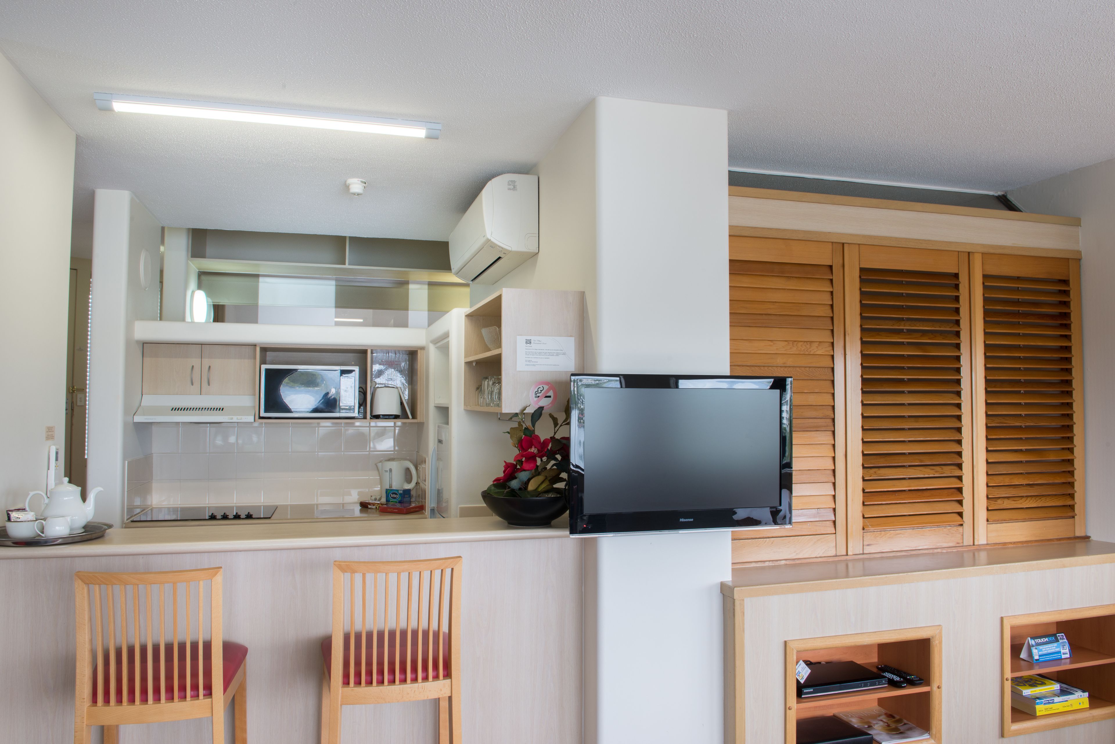 Tiki Hotel Surfers Paradise — image 21