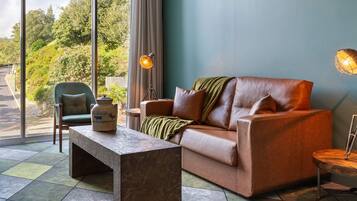 Standard Suite | Living area