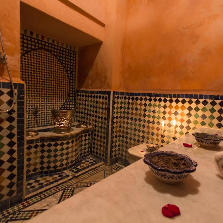 Steam room, Turkish bath/hammam, body scrubs, massages