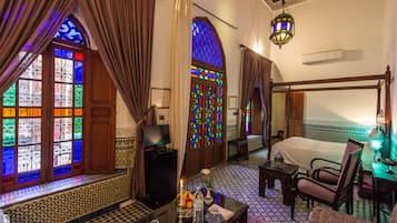 4 habitaciones, ropa de cama de alta calidad y minibar