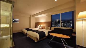 Premium bedding, down comforters, desk, blackout drapes