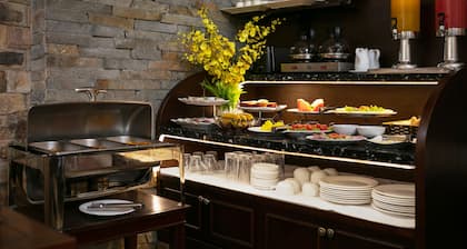 Victory Legend Hotel & Spa