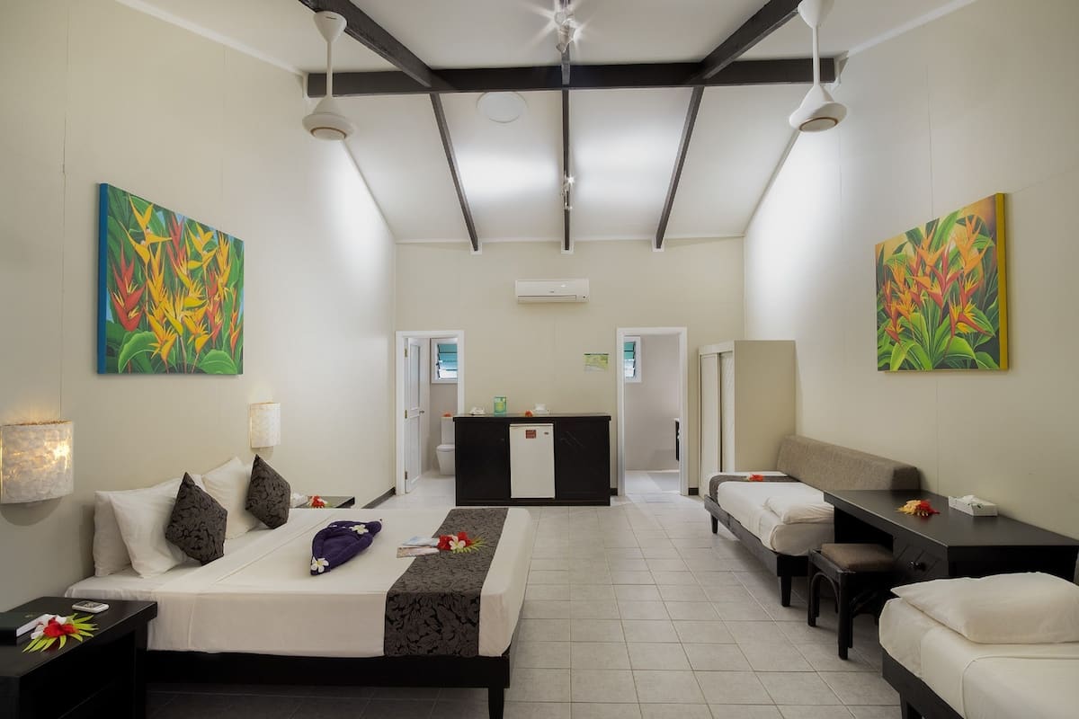 Standard Room, Poolside | In-room safe, desk, blackout curtains, iron/ironing board