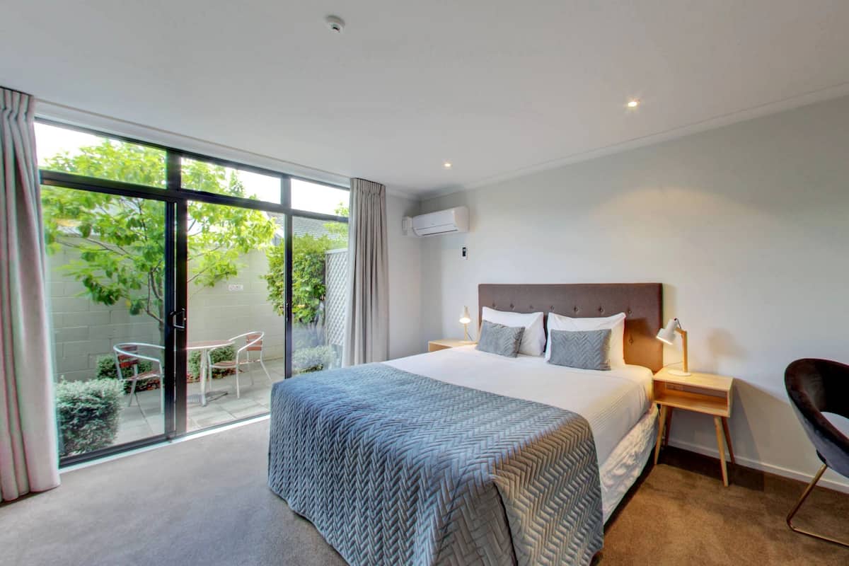 Studio, 1 King-Bett, Whirlpool