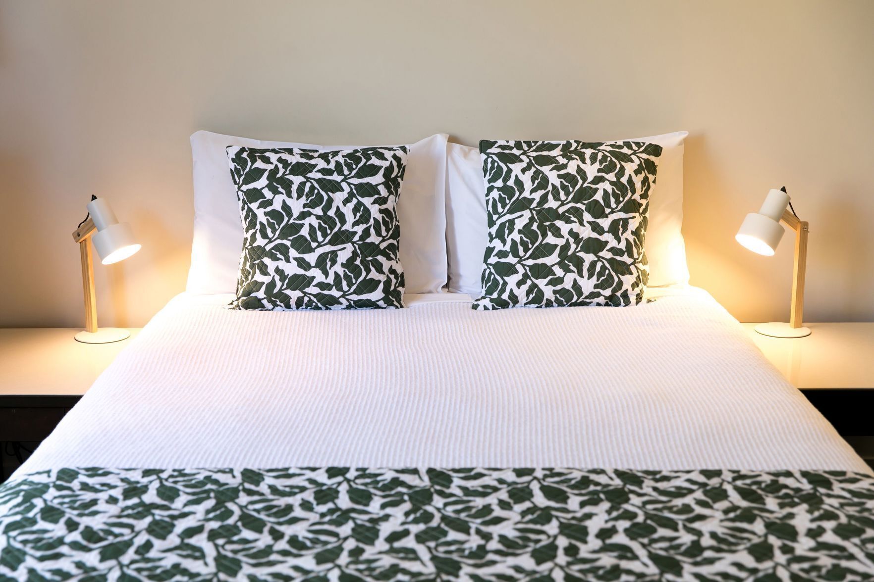 Premium bedding, soundproofing, iron/ironing board, free WiFi