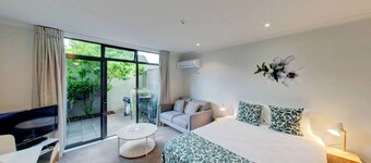 Alpine Lake Motor Lodge