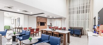 Holiday Inn Express & Suites Baton Rouge East by IHG