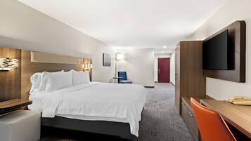 Suite, 1 King Bed, Roll-in Shower (Mobility Accessible)