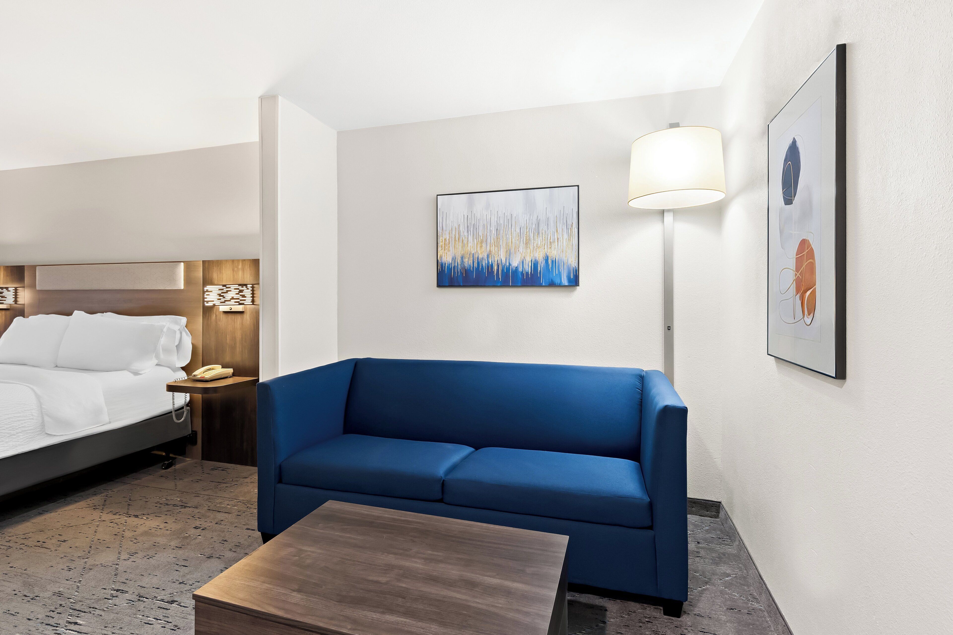 egyptian cotton sheets, premium bedding, down duvets, pillow-top beds